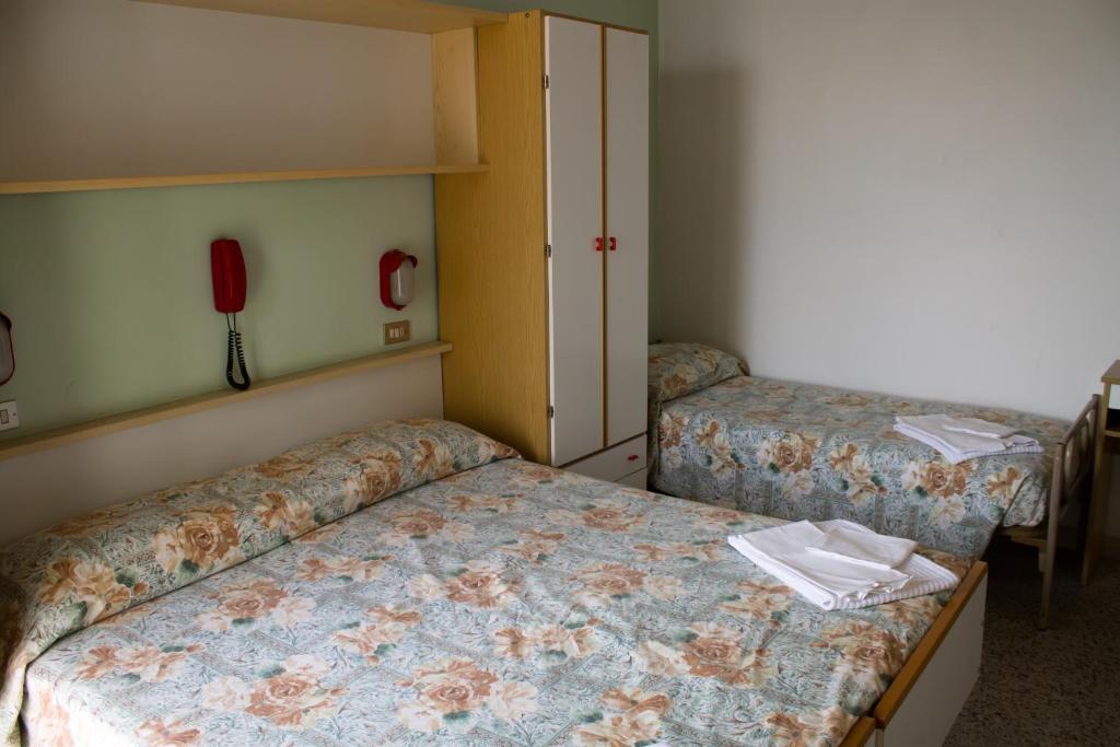 Hotel Bel Air Rivazzurra Di Rimini Zimmer foto